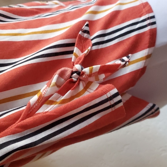 RUE21 Blouse HP ❤NWOT - Picture 4 of 6